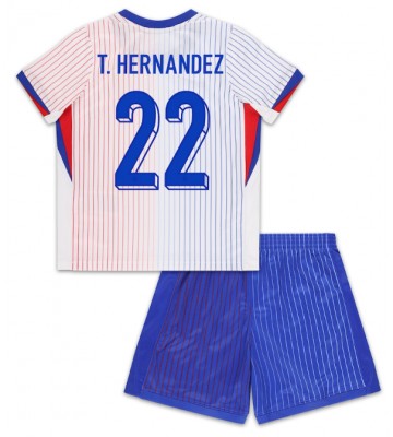 Frankrig Theo Hernandez #22 Replika Babytøj Udebanesæt Børn EM 2024 Kortærmet (+ Korte bukser)